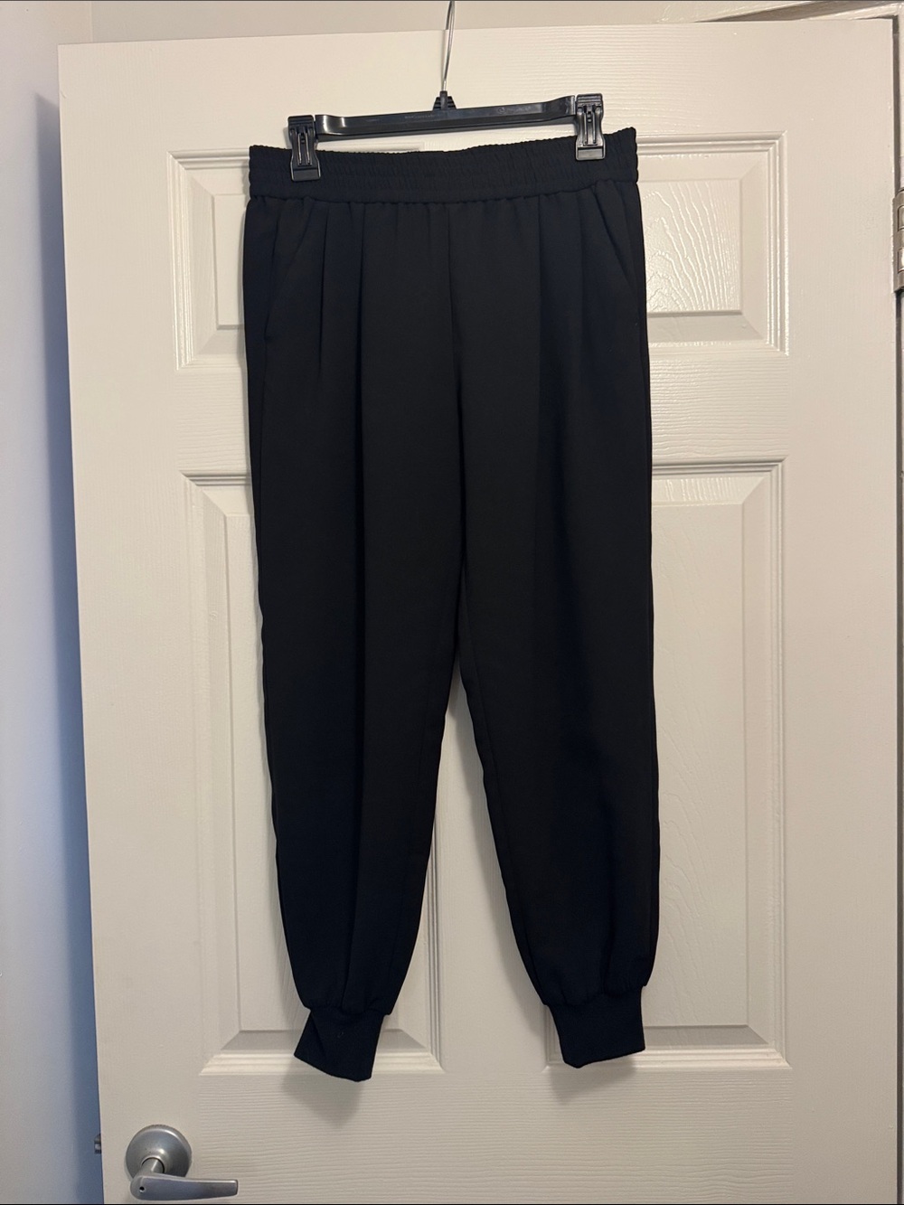 Joie Black Cropped Rib-Waist Jogger Style Pants
